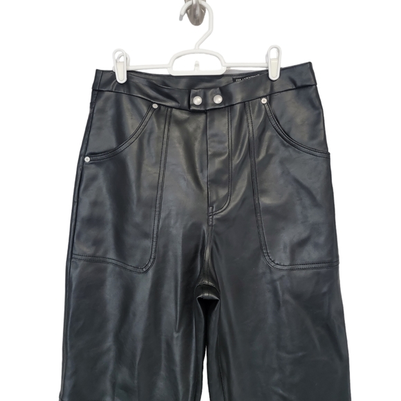 Blank NYC Baxter Ribcage Pant in Track Record faux leather ankle cropped pants - Picture 5 of 6